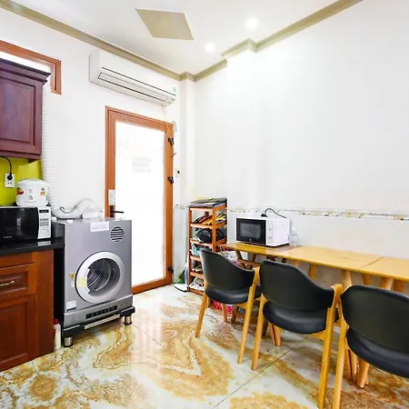 Huyen House Apartment Ho Chi Minh City Exterior photo