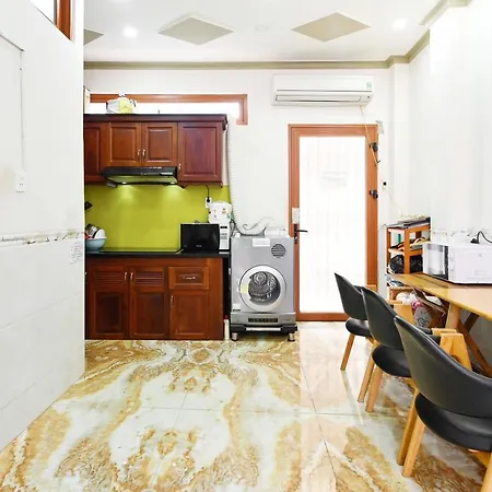 Huyen House Apartment Ho Chi Minh City Exterior photo