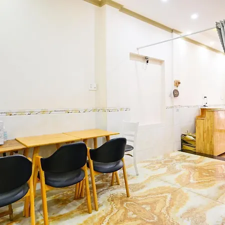 Huyen House Apartment Ho Chi Minh City Exterior photo