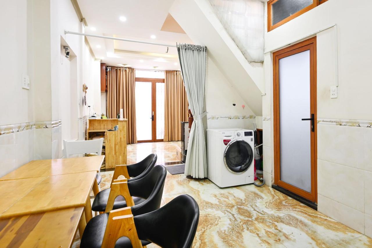 Apartment Huyen House Ho Chi Minh City