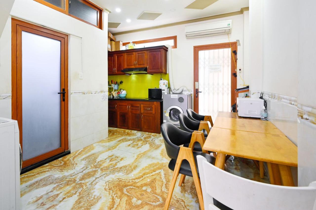 Apartment Huyen House